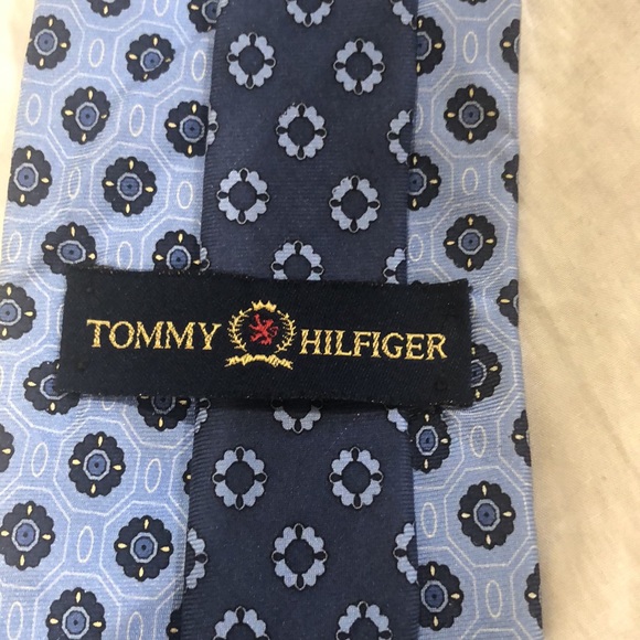 Tommy Hilfiger mens tie - Picture 3 of 3